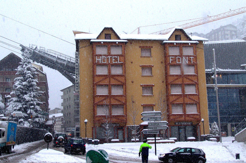 HOTEL FONT ANDORRA HOSTEL LA MASSANA 2* (Andorra) - de € 36